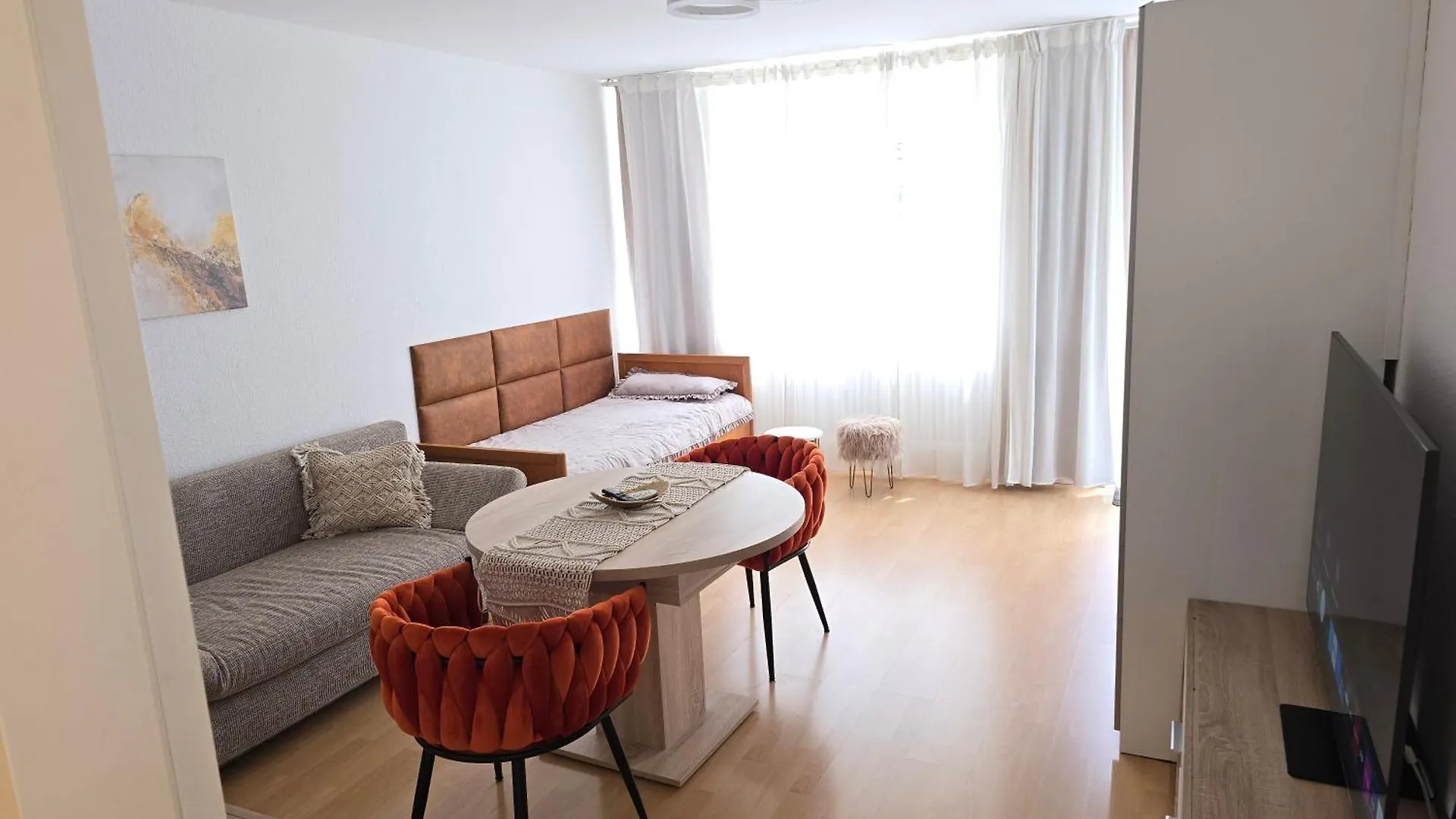 Apartment Nr 5 Bei Augsburger Platz Stuttgart Germany