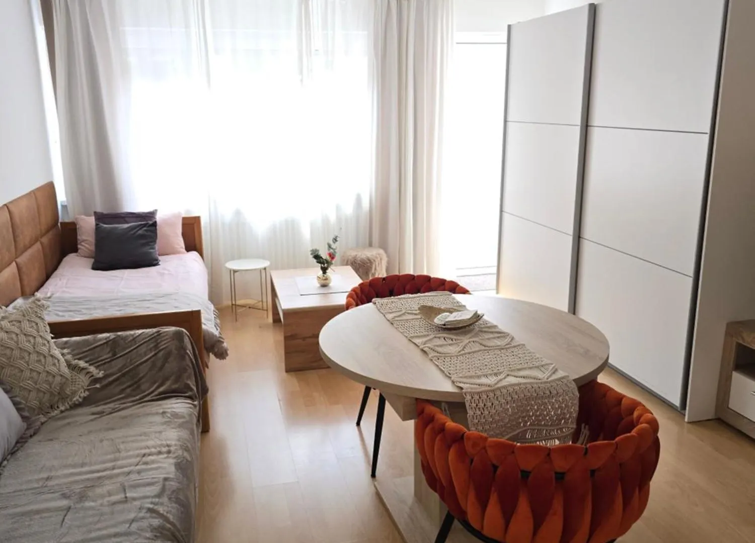 Apartment Nr 5 Bei Augsburger Platz Stuttgart